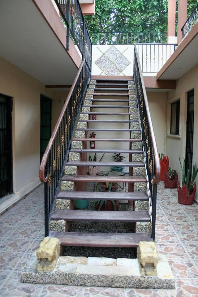 Hotel Casa Pellegrin Merida Exterior photo